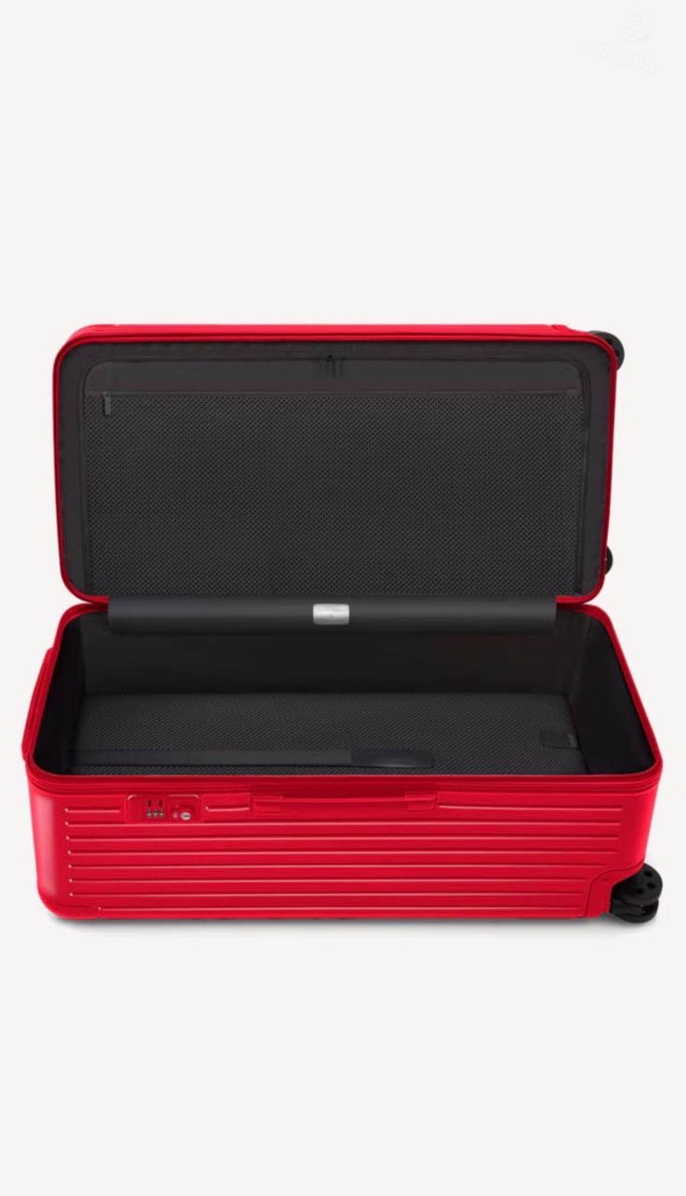 Дорожный чемодан Rimowa