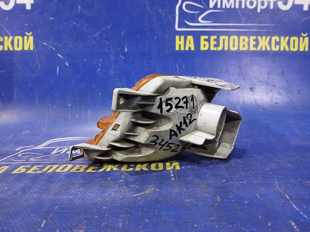 Габарит правый NISSAN MARCH 2002-2005