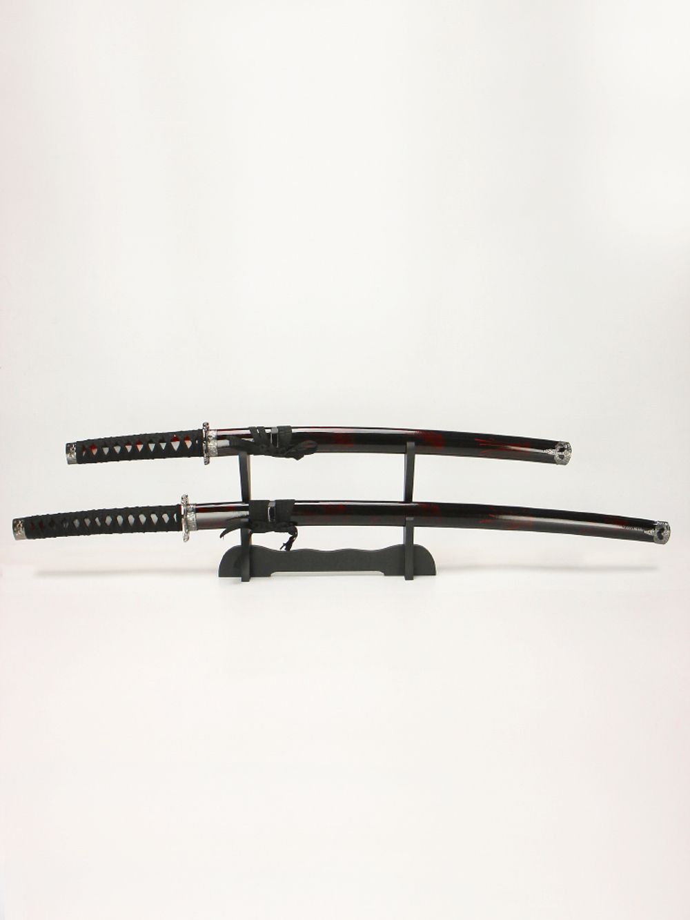 Armas Del Mundo Набор самурайских мечей, 2 шт. Ножны бордово-черный мрамор, цуба серебро