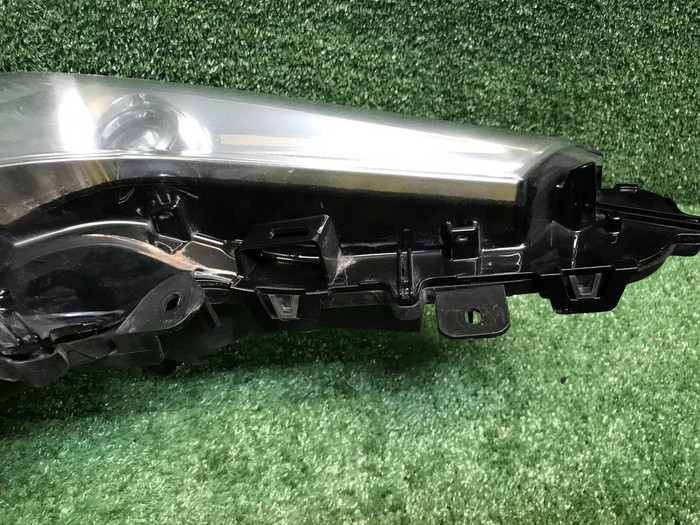 ПТФ левая Lexus LX 3 (2015-2023)