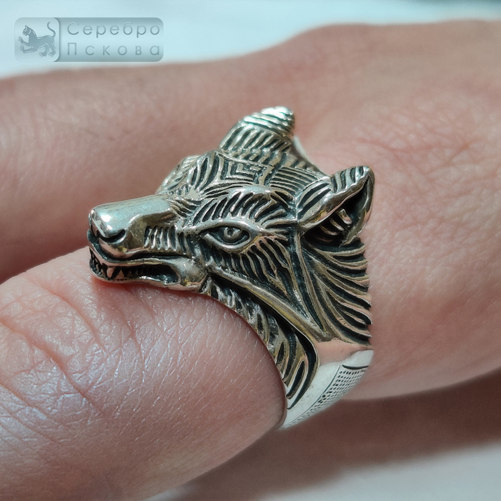 Кольцо "Голова волка"