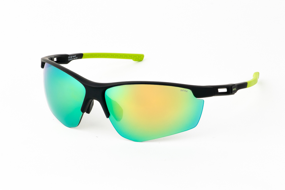 Очки солнцезащитные INVU IA22523D с чехлом
