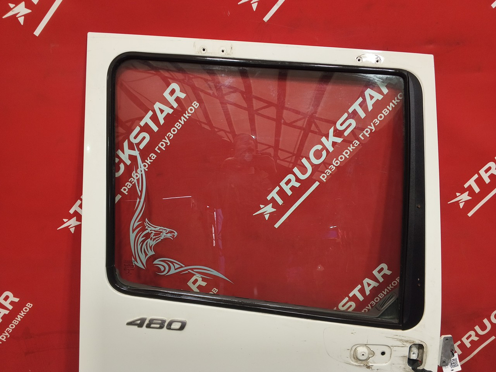 Дверь правая 2020г