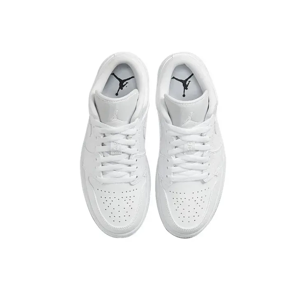 Женские кроссовки Air Jordan 1 Low 'White' AO9944-111