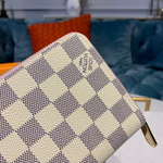 Louis Vuitton Zippy Wallet