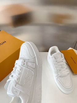 Louis Vuitton Trainer Sneaker