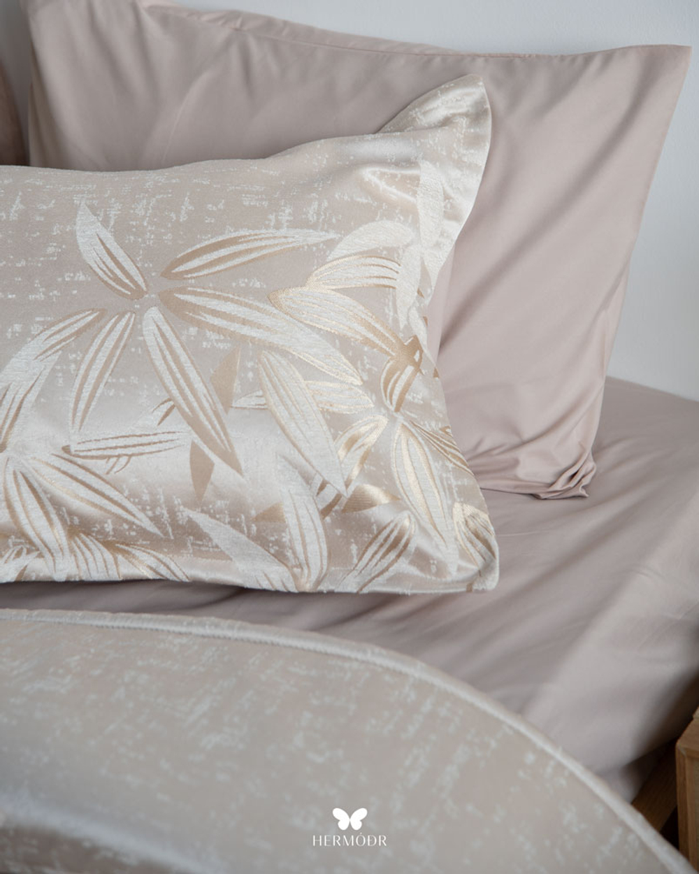 Комплект постельного белья двуспальный Konar Nescafe Hermodr 8 предметов 130220320 Иран