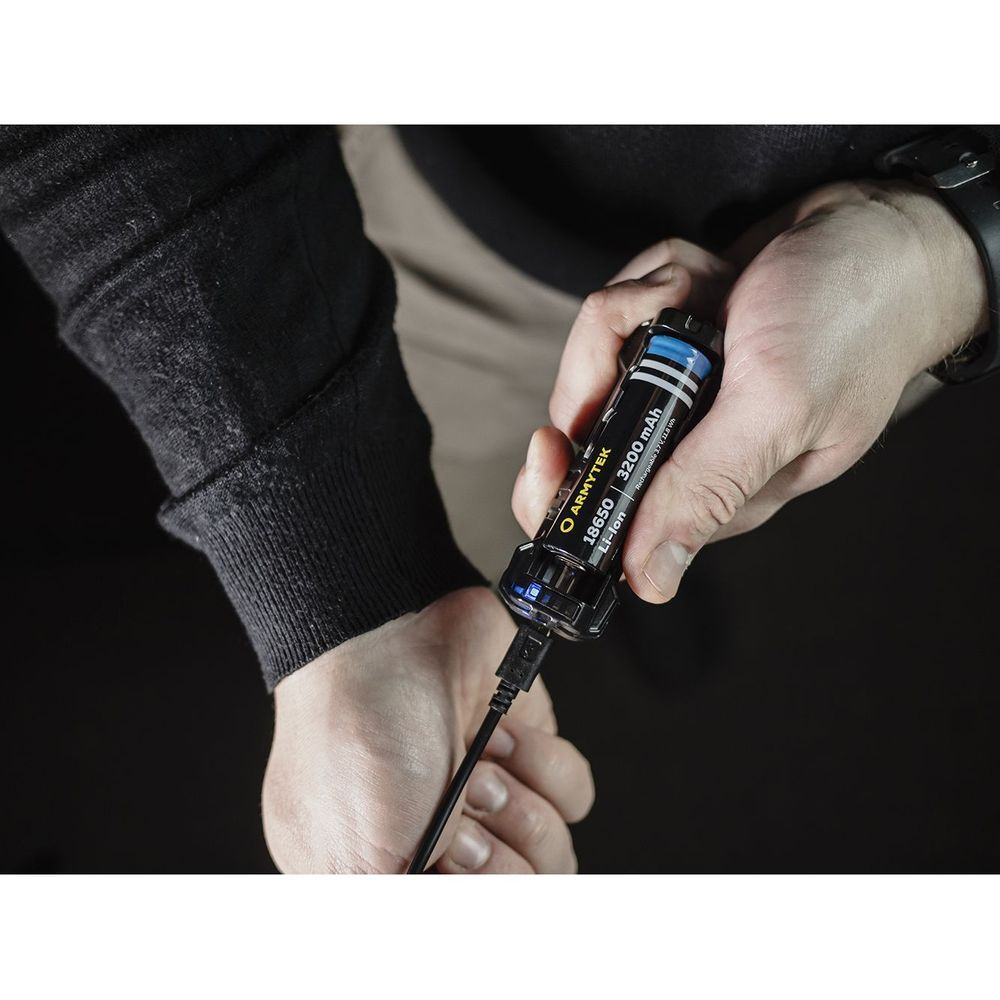 Фонарь Armytek Dobermann Extended Set