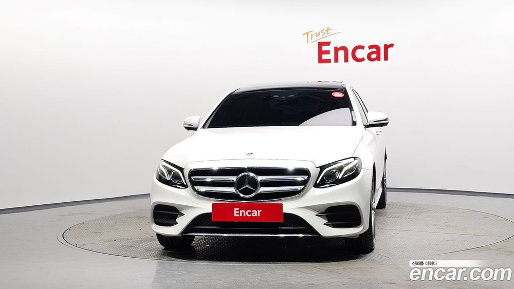 Mercedes-Benz E-Class W213 E350 4MATIC AMG Line (11.2019)