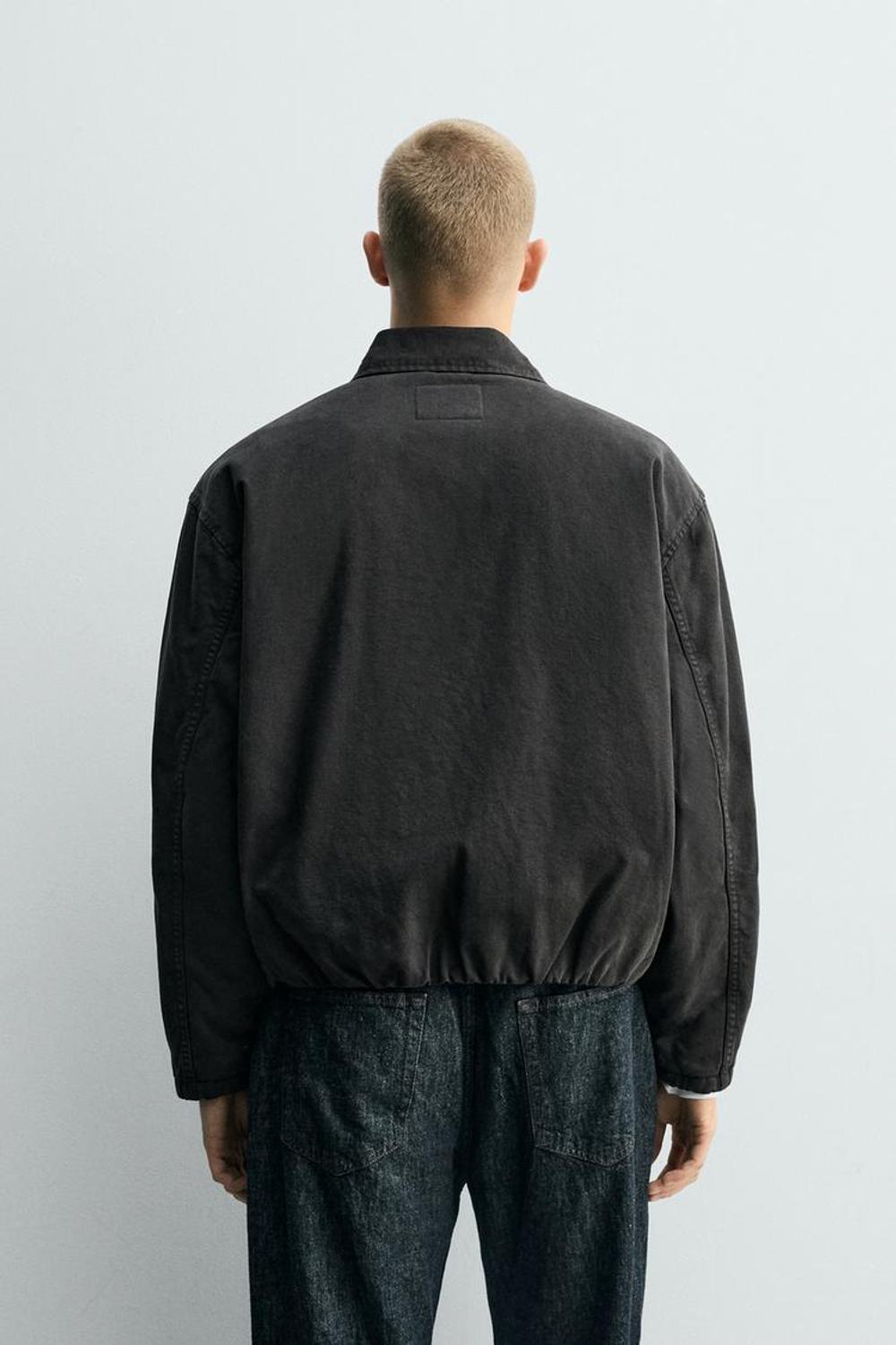 ZARA УКОРОЧЕННАЯ КУРТКА, СЕРЫЙ