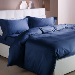 Простыня на резинке 200x200 Сaleffi Raso Tinta Unito с бордюром сатин темно-синяя Италия