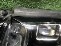 Фара левая Toyota Land Cruiser 300 (21-нв) LED