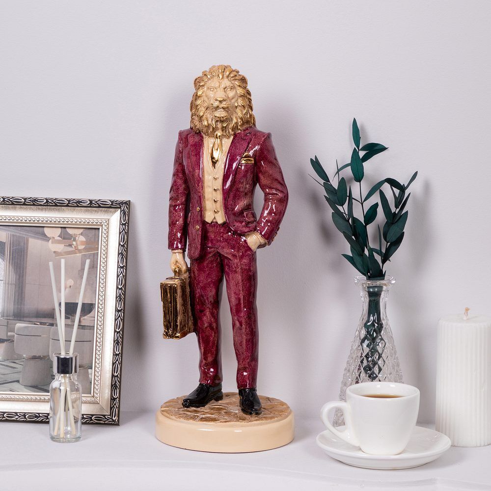Скульптура Лев Бизнесмен Айвори Бордовый