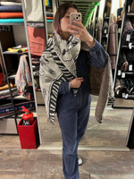 Купон шерсть с нейлоном 813 Ottotredici Annalisa Giuntini черно-белый с принтом "Snoopy"