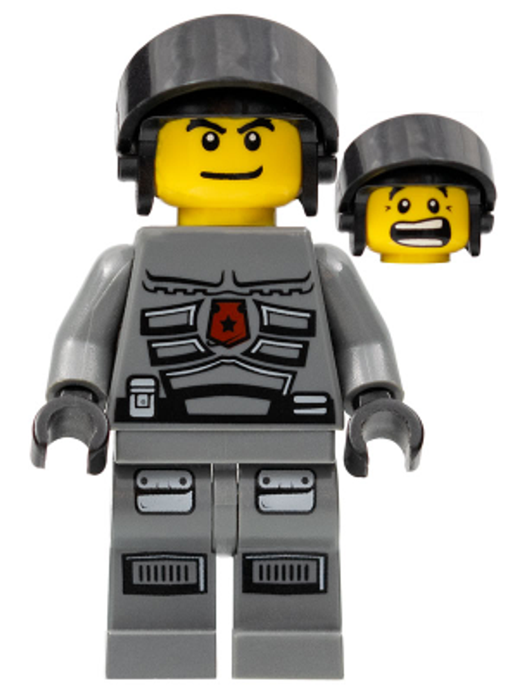 Минифигурка LEGO sp104 Офицер 6