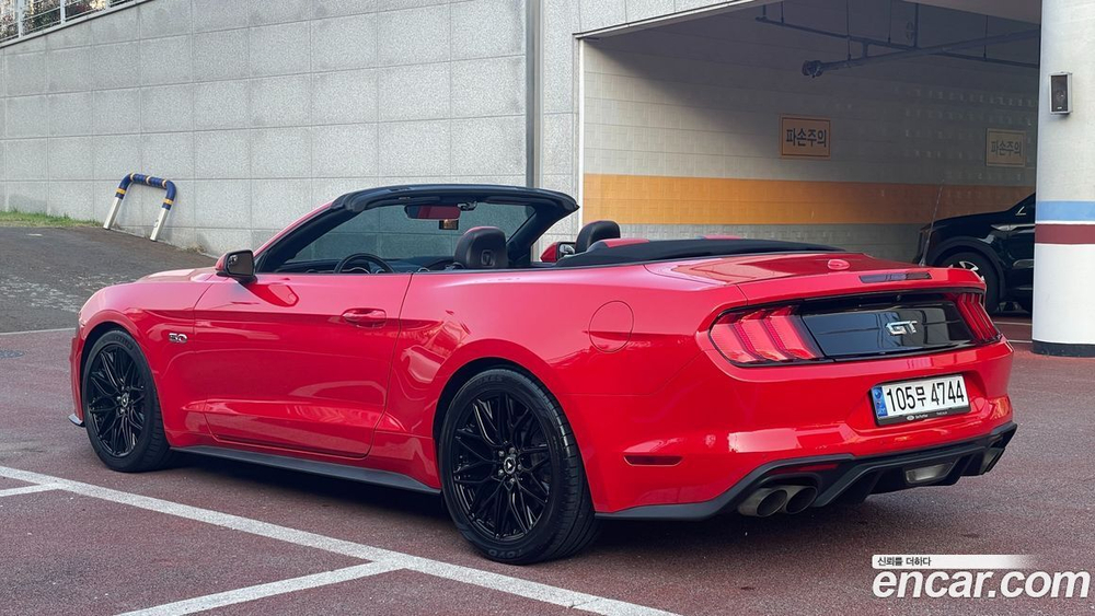 Ford Mustang GT Convertible (04.2020)