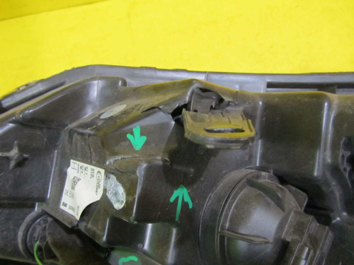 Битая Фара правая Nissan Qashqai J11 (2013-2019) галоген