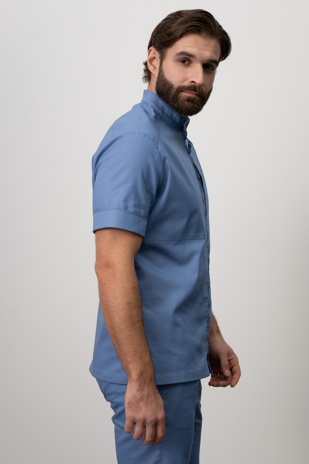 Туника с кокетками-карманами