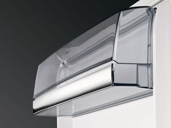 Встраиваемый двухкамерный холодильник AEG SCB819E8TS