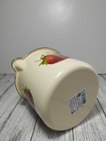 Кружка 1л с носиком б/крыш слоновая Клубника