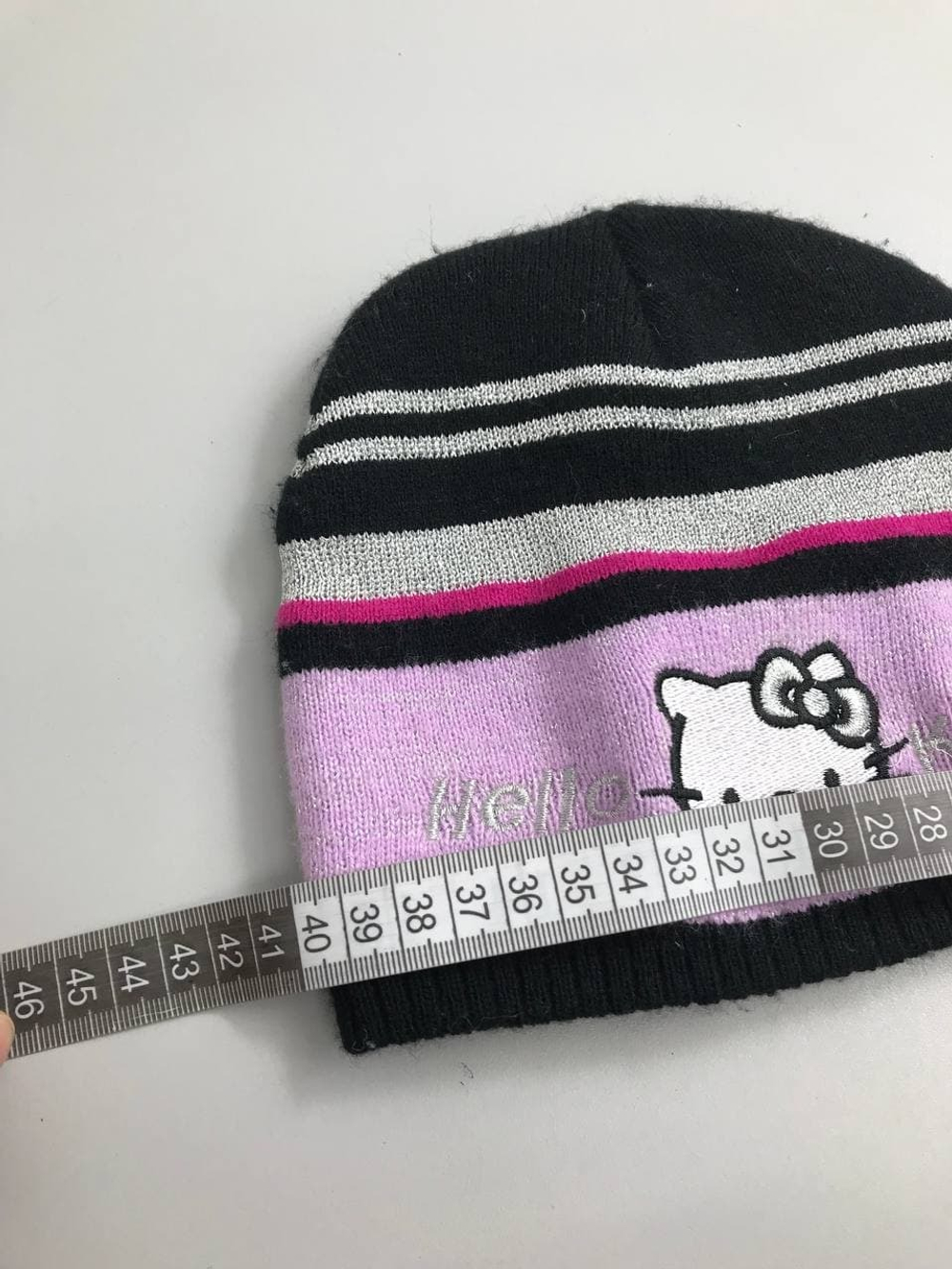 Шапка Hello Kitty с вышивкой на 1-2 года