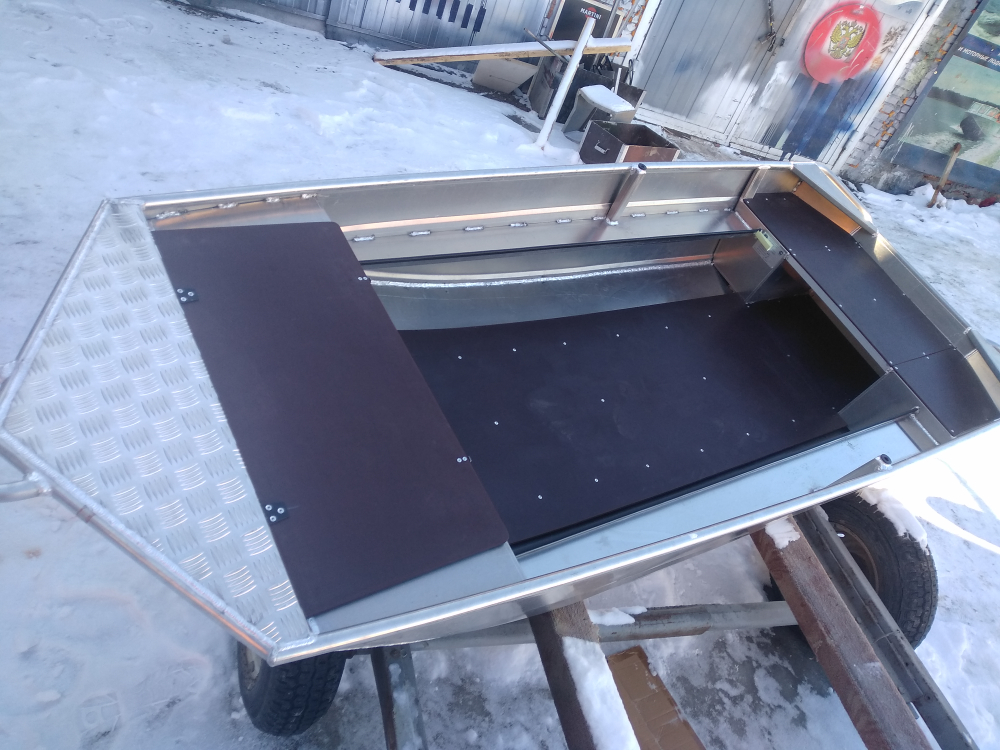 Алюминиевая лодка РУСБОТ30