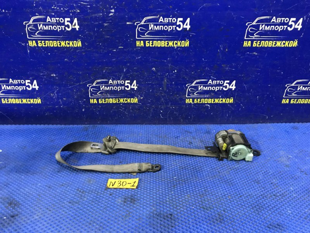 Ремень безопасности передний левый NISSAN R’NESSA 1999