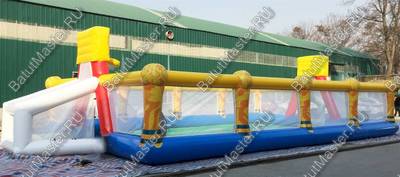 Спортивное поле размер  8*4*3,5 м