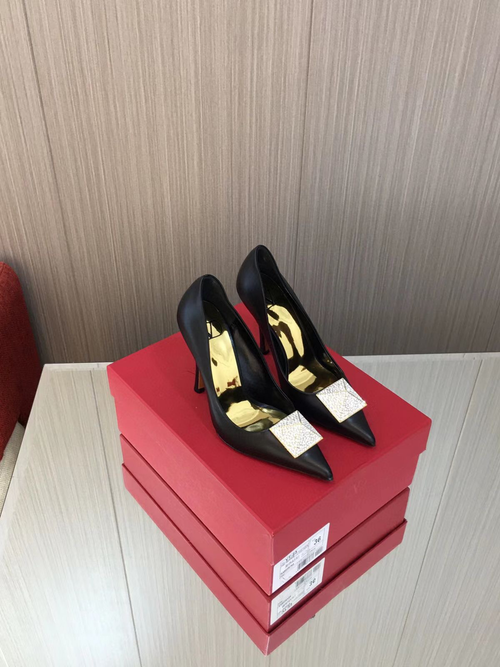 Туфли Valentino