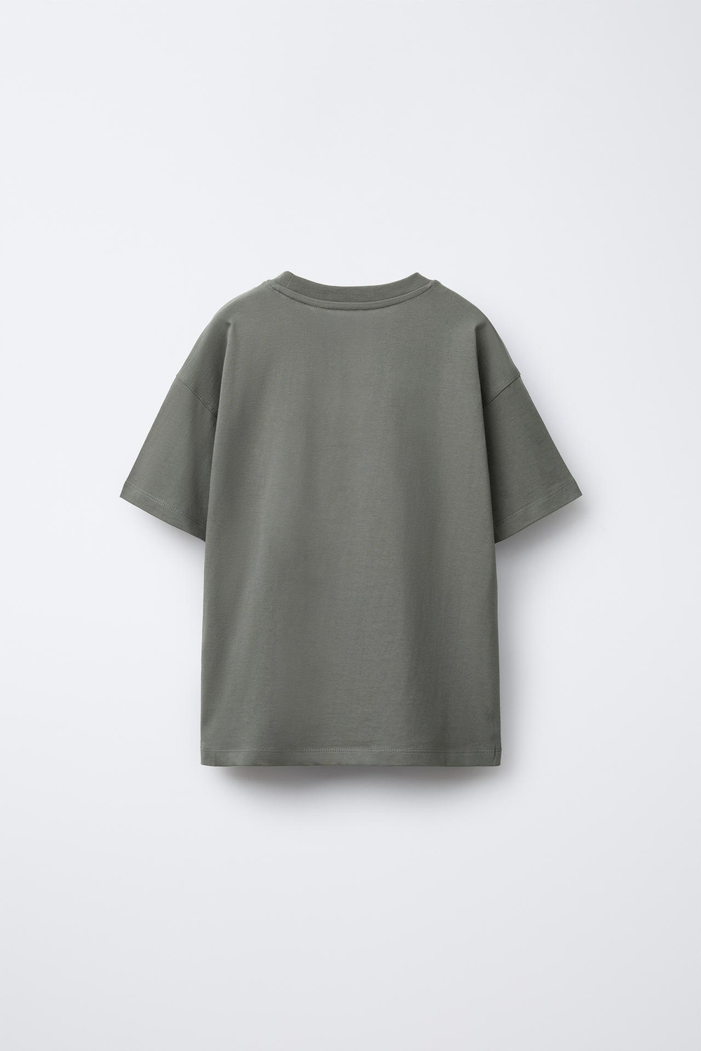 ZARA ФУТБОЛКА С ПРИНТОМ, СЕРЫЙ