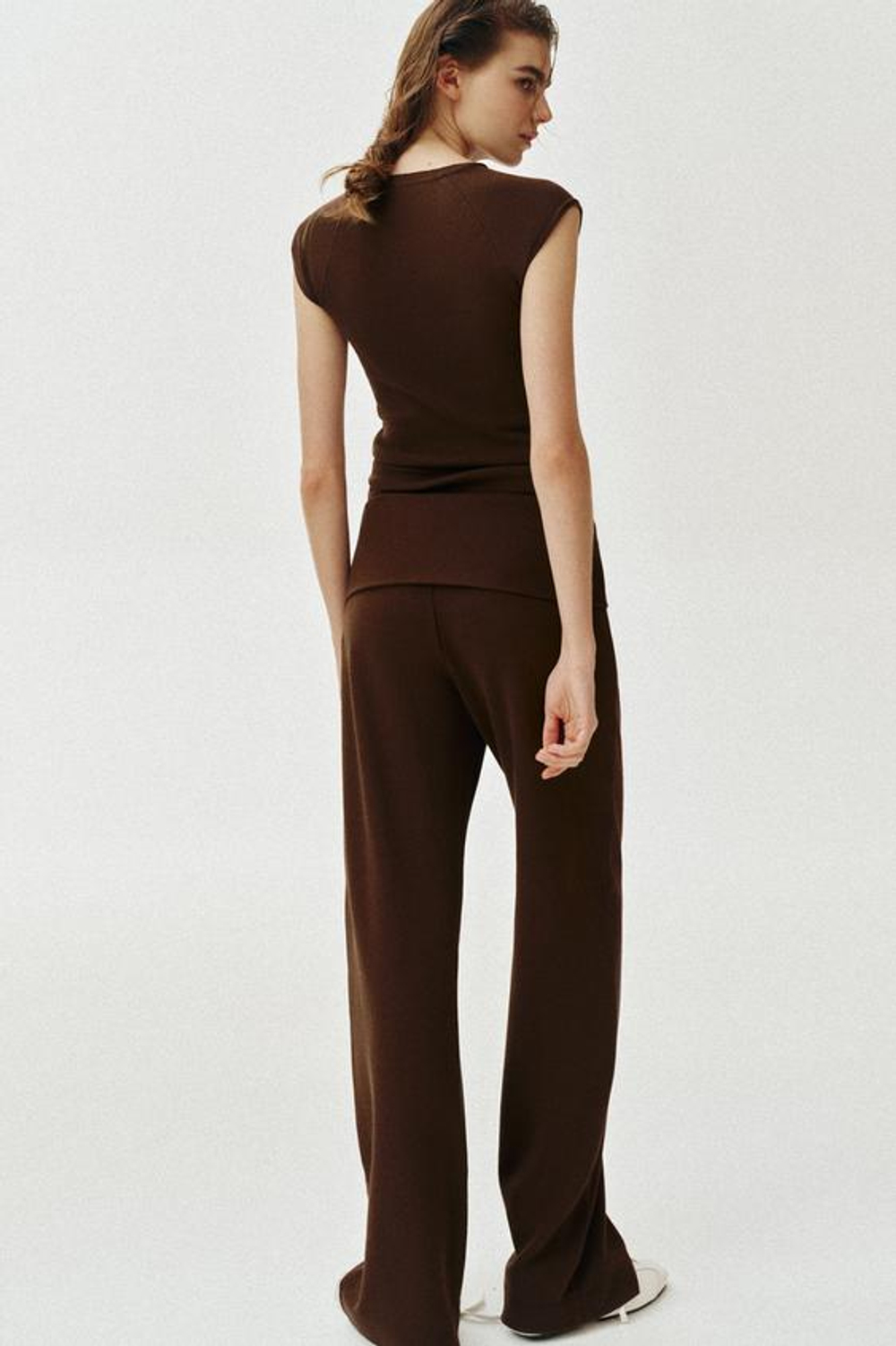 ZARA БРЮКИ ИЗ ТКАНИ ИНТЕРЛОК С ЭФФЕКТОМ ПОТЕРТОСТИ, КОРИЧНЕВЫЙ