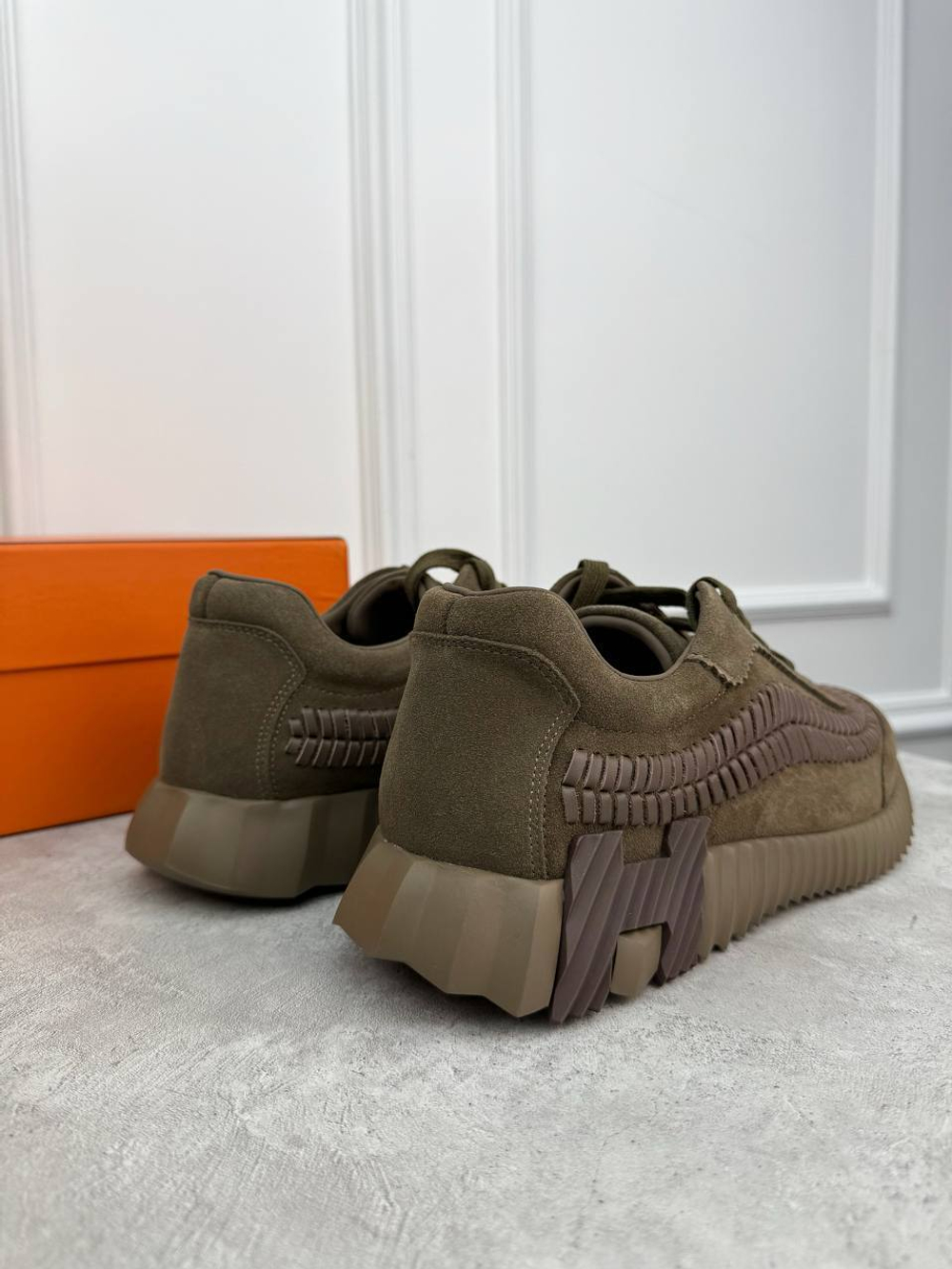 Кроссовки Hermes