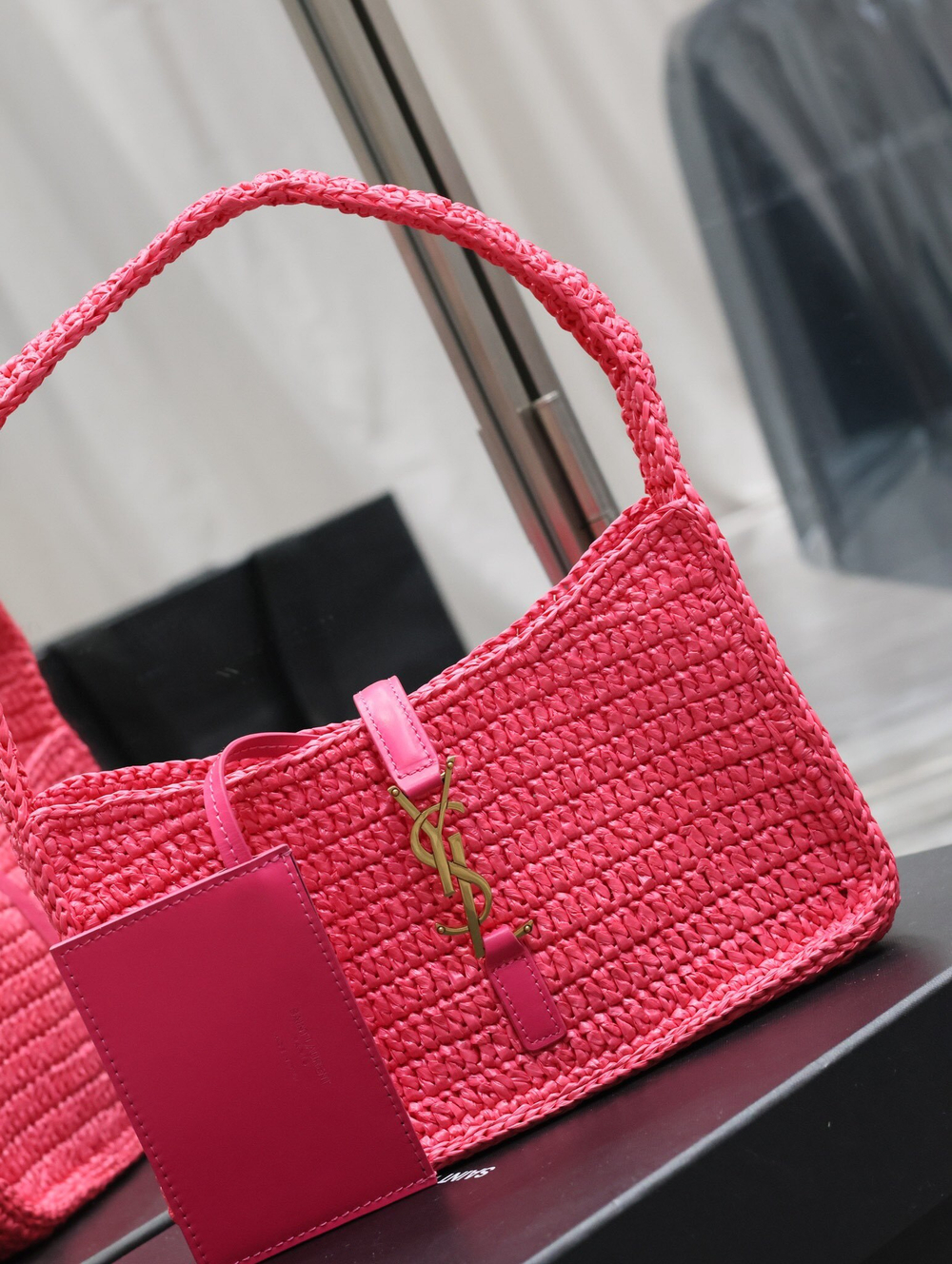 Saint Laurent LE 5 A 7 23 cm