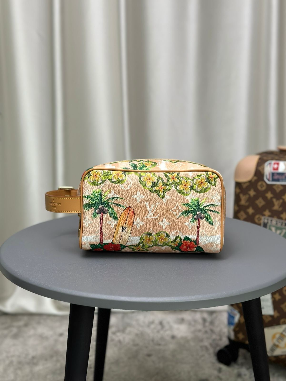 Несессер Louis Vuitton