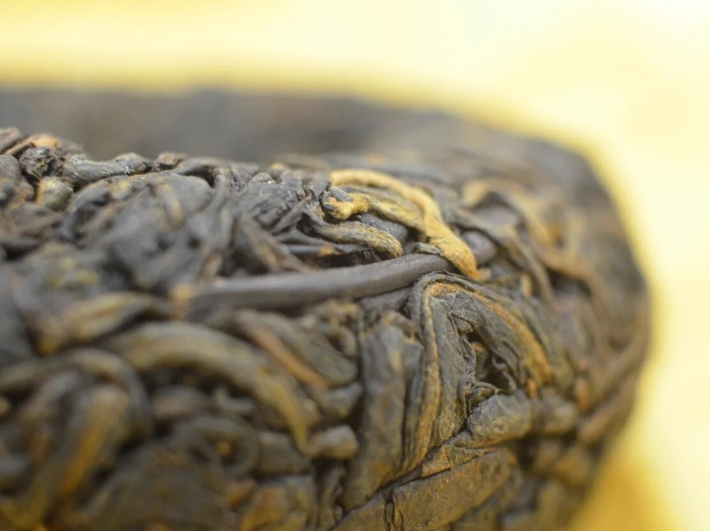 0555/2022 Чай прессованный черный Пуэр Шу "Цзинлун, Год Дракона", то ча 100гр