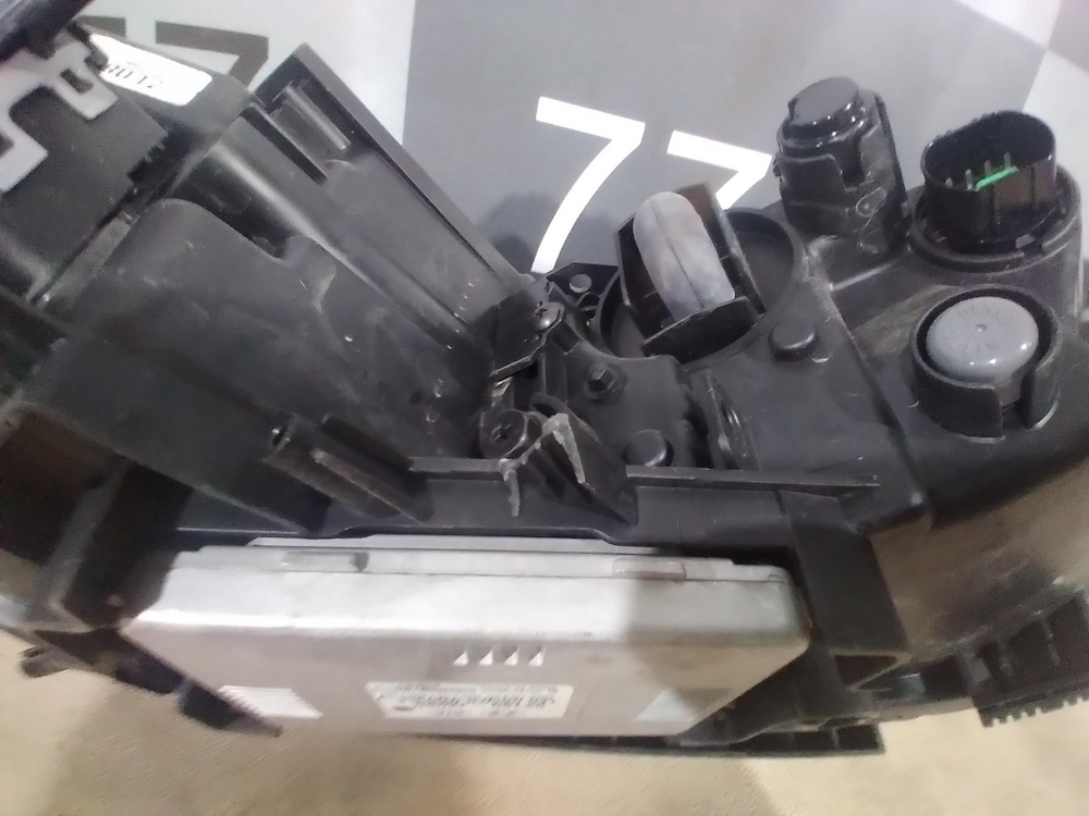 Фара левая LED Kia Soul 3 (SK3) 19-нв Б/У Оригинал 92101j2080