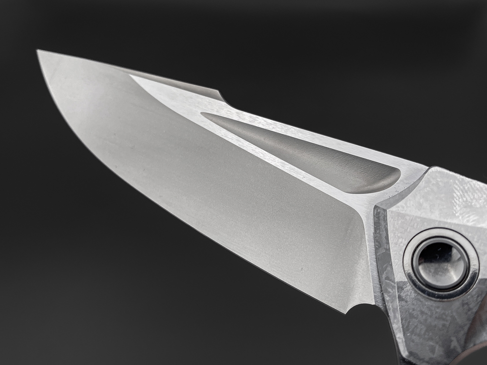 Складной нож Guerrero M390 CrystalTi green carbon