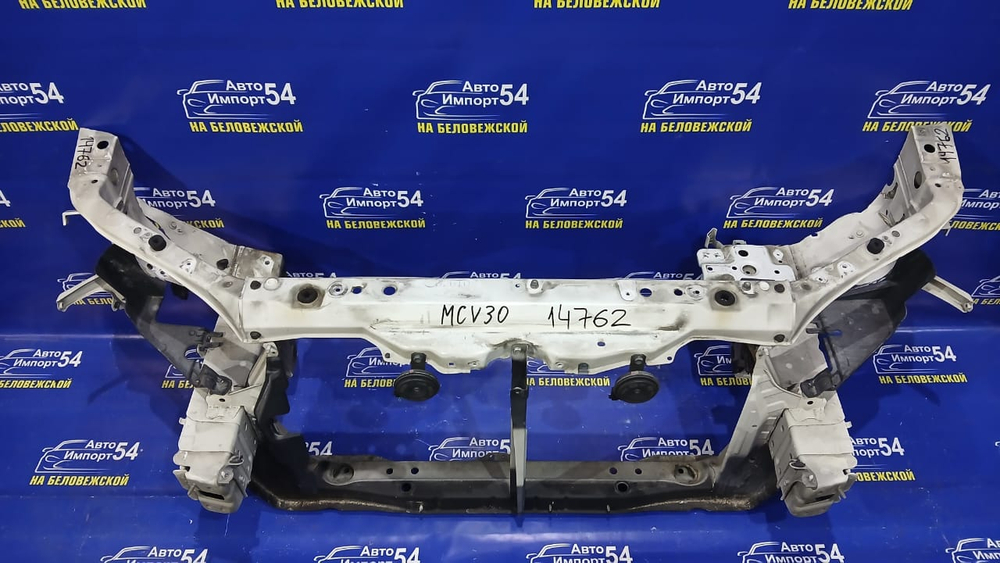 Рамка радиатора / телевизор TOYOTA WINDOM 2001-2006