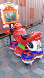 аттракцион качалка, детская качалка с видеоигрой, качалка с видео игрой для детской комнаты, дорогие качалки с игрой, автомат качалка, качалка с монетоприемником, аттракцион качалка с видео игрой