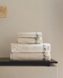 ZARA HOME БАННОЕ ПОЛОТЕНЦЕ С ВЫШИВКОЙ, ЦВЕТ СЛОНОВОЙ КОСТИ