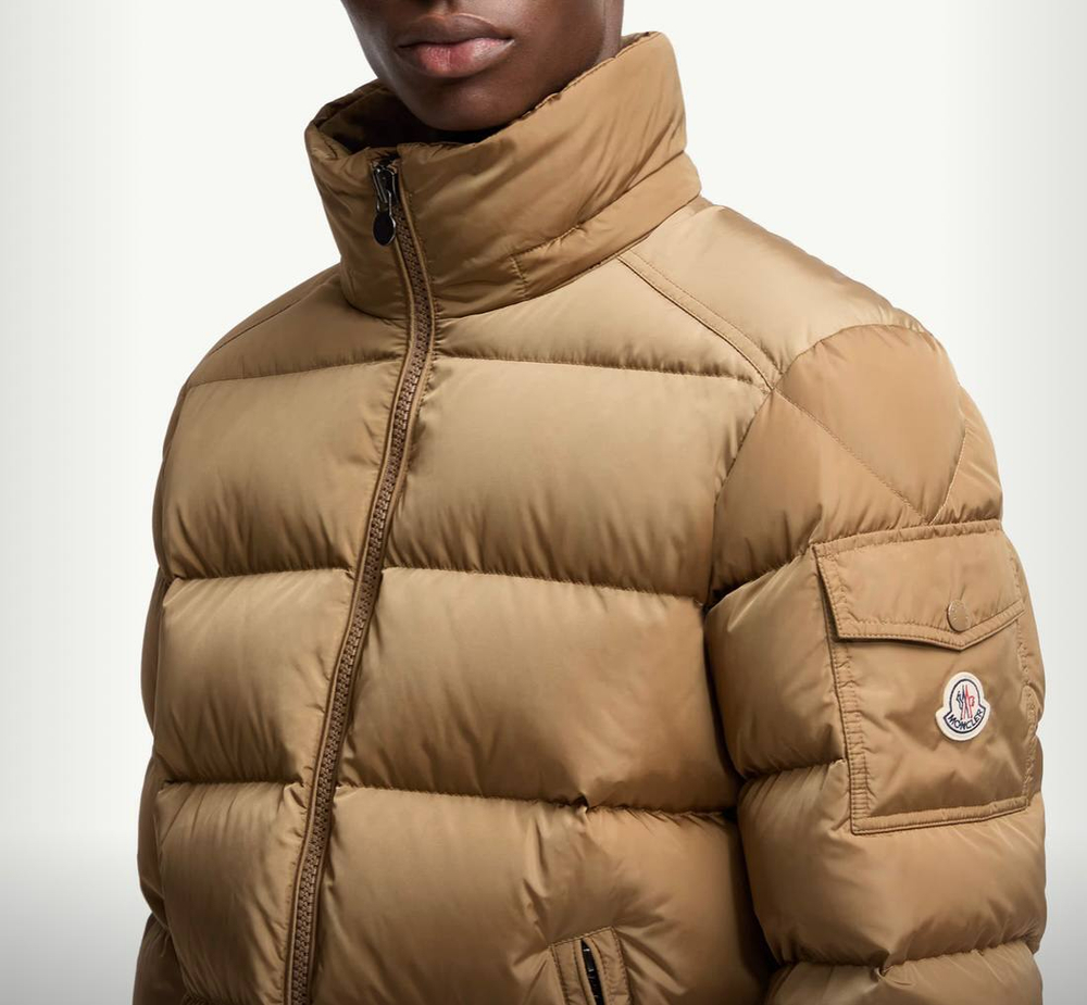 Мужская короткая пуховая куртка Moncler Maya