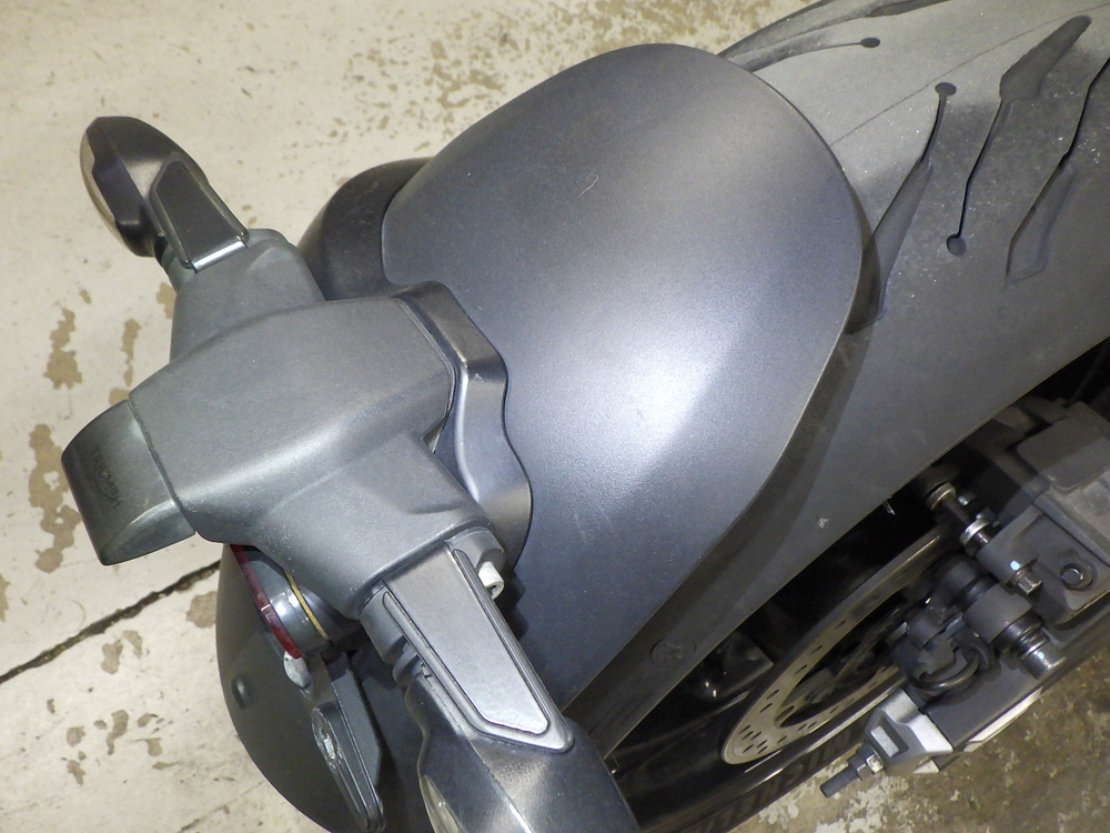 Triumph Trident 660 052942
