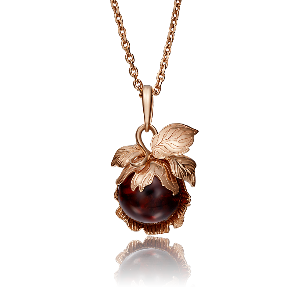 Подвеска «Орех» из красного золота с янтарём
