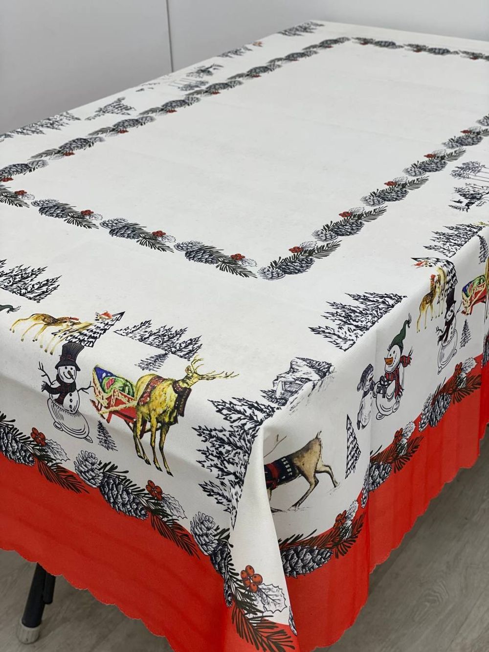 Скатерть НОВЫЙ ГОД 150/220 ЛИКВИ!