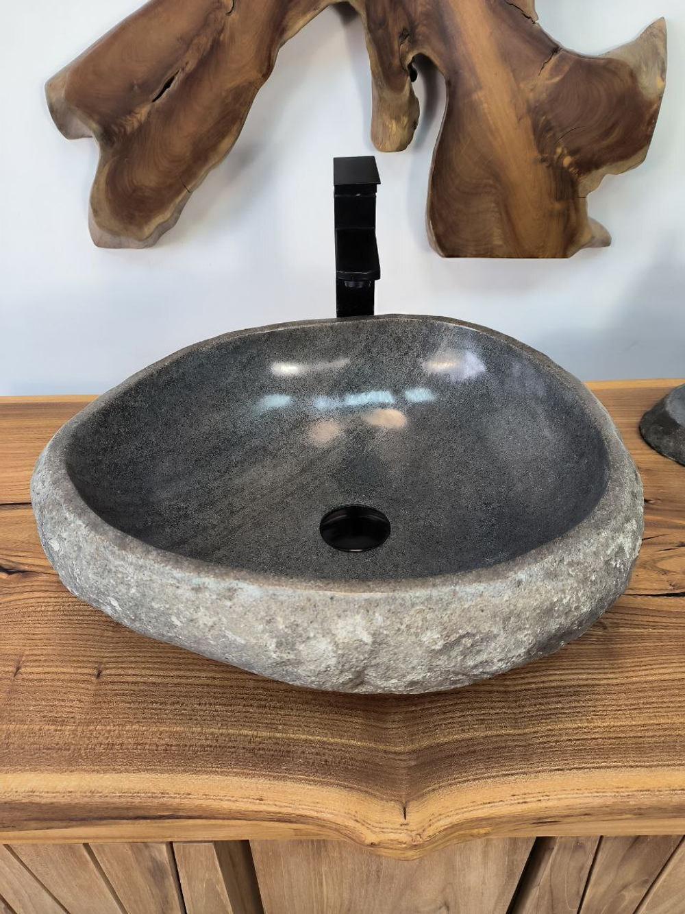 Раковина из речного камня RS-65884 46х44х15 из натурального камня