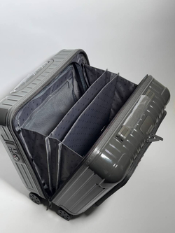 Чемодан Rimowa