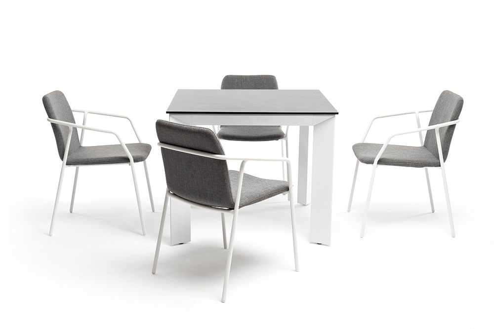 "Венето" обеденная группа на 4 персоны со стульями "Марокко", каркас белый, роуп серый