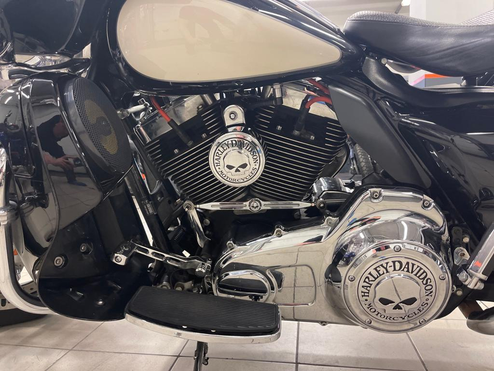 Ultra Limited / Electra Glide Police Special Harley-Davidson (2016)