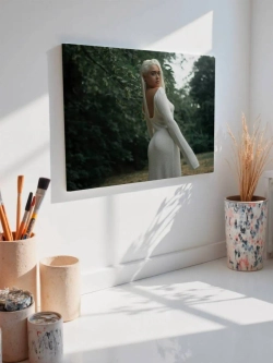 Картина на стену 40 X 50 Девушка