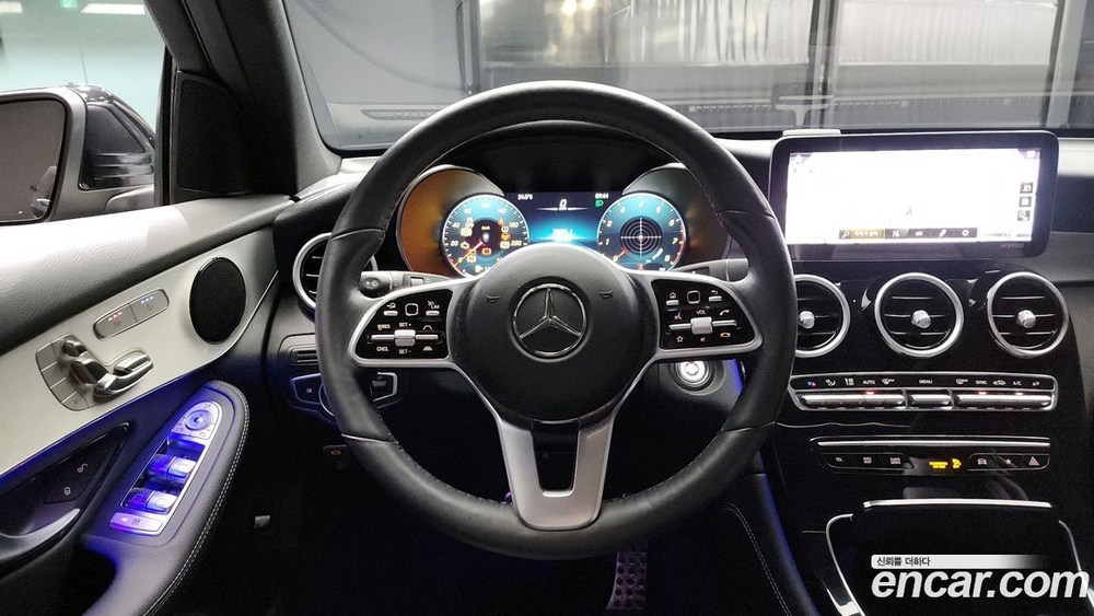 Mercedes-Benz GLC-Class X253 GLC300 4MATIC Premium (07.2020)
